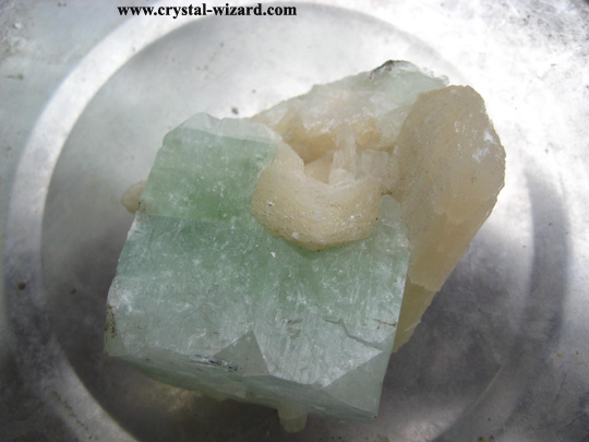 Apophyllite Rock has a calming effect 477